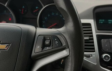 Chevrolet Cruze II, 2010 год, 690 000 рублей, 15 фотография