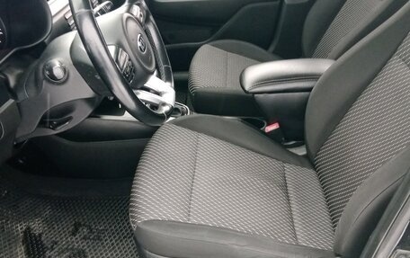 KIA Rio IV, 2017 год, 1 190 000 рублей, 6 фотография