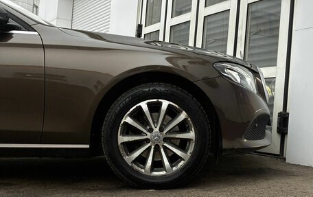 Mercedes-Benz E-Класс, 2016 год, 2 750 000 рублей, 23 фотография