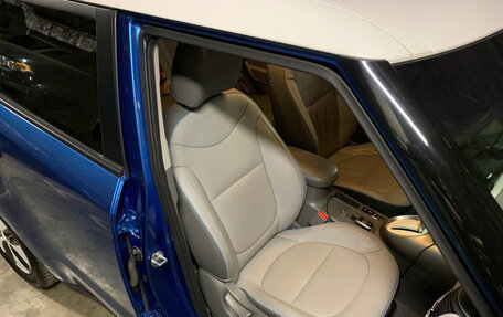 KIA Soul EV I, 2017 год, 1 750 000 рублей, 9 фотография