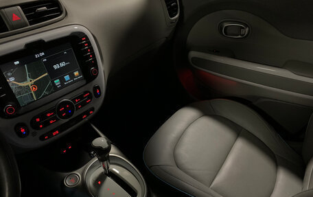 KIA Soul EV I, 2017 год, 1 750 000 рублей, 15 фотография