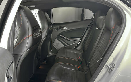 Mercedes-Benz GLA, 2015 год, 1 943 000 рублей, 10 фотография