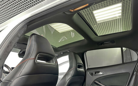 Mercedes-Benz GLA, 2015 год, 1 943 000 рублей, 15 фотография