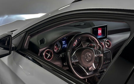 Mercedes-Benz GLA, 2015 год, 1 943 000 рублей, 18 фотография