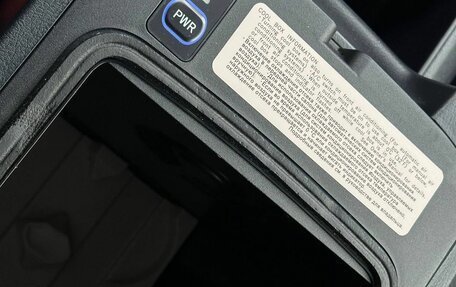 Toyota Land Cruiser Prado 150 рестайлинг 2, 2017 год, 5 520 000 рублей, 36 фотография