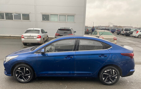 Hyundai Solaris II рестайлинг, 2021 год, 1 625 000 рублей, 5 фотография