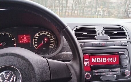 Volkswagen Polo VI (EU Market), 2012 год, 950 000 рублей, 5 фотография