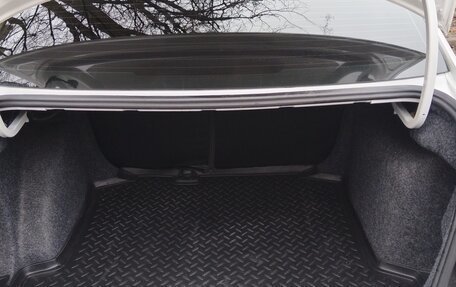 Volkswagen Polo VI (EU Market), 2012 год, 950 000 рублей, 16 фотография