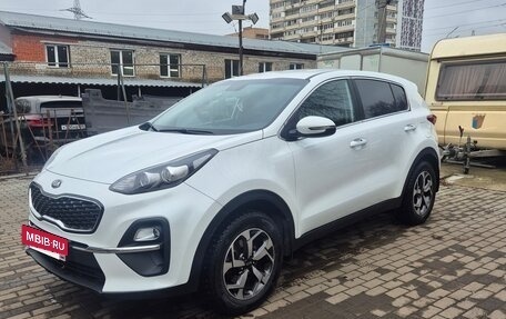 KIA Sportage IV рестайлинг, 2021 год, 2 500 000 рублей, 4 фотография