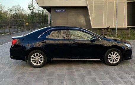 Toyota Camry, 2011 год, 1 400 000 рублей, 4 фотография