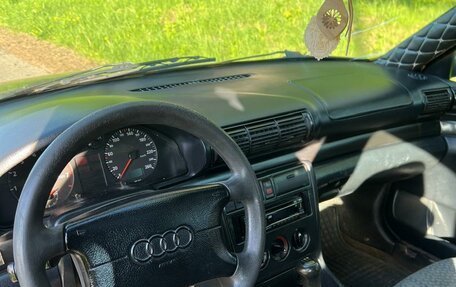 Audi A4, 1994 год, 330 000 рублей, 7 фотография