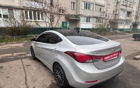 Hyundai Elantra V, 2015 год, 1 050 000 рублей, 5 фотография