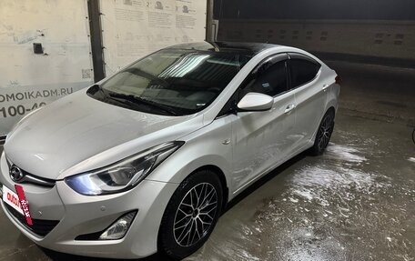 Hyundai Elantra V, 2015 год, 1 050 000 рублей, 10 фотография