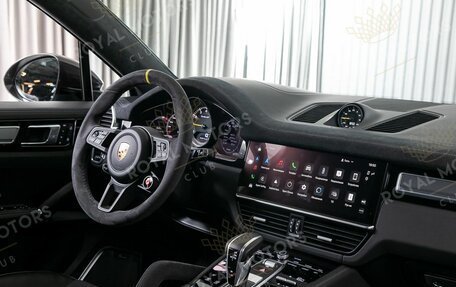 Porsche Cayenne III, 2022 год, 23 000 000 рублей, 13 фотография