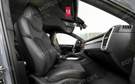 Porsche Cayenne III, 2022 год, 23 000 000 рублей, 14 фотография