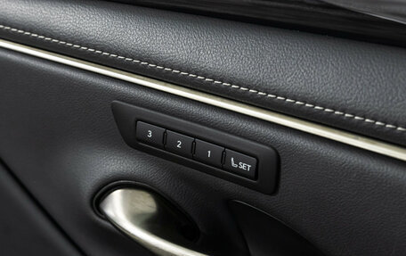 Lexus ES VII, 2021 год, 4 450 000 рублей, 17 фотография