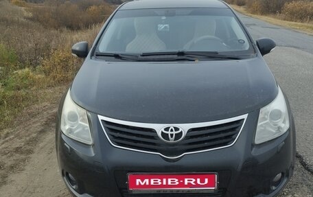 Toyota Avensis III рестайлинг, 2009 год, 660 000 рублей, 1 фотография