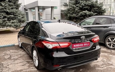 Toyota Camry, 2019 год, 2 850 000 рублей, 1 фотография