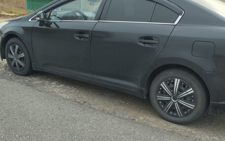 Toyota Avensis III рестайлинг, 2009 год, 660 000 рублей, 4 фотография