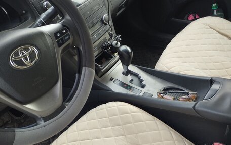 Toyota Avensis III рестайлинг, 2009 год, 660 000 рублей, 9 фотография