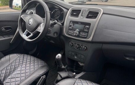 Renault Sandero II рестайлинг, 2018 год, 1 150 000 рублей, 17 фотография