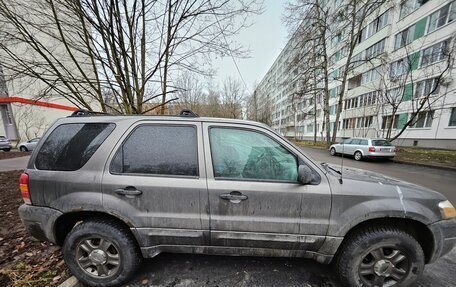 Ford Escape II, 2005 год, 300 000 рублей, 2 фотография