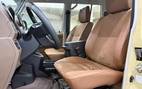 Toyota Land Cruiser 70, 2025 год, 9 320 000 рублей, 22 фотография