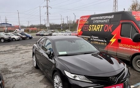 Toyota Camry, 2019 год, 2 850 000 рублей, 3 фотография