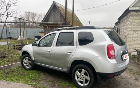 Renault Duster I рестайлинг, 2014 год, 1 100 000 рублей, 2 фотография