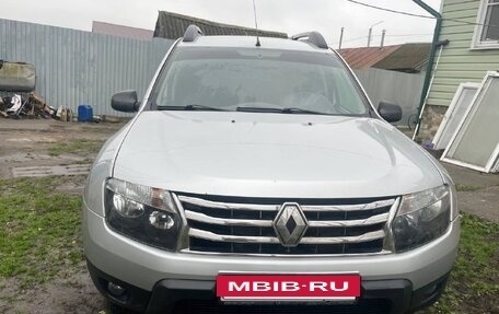 Renault Duster I рестайлинг, 2014 год, 1 100 000 рублей, 3 фотография