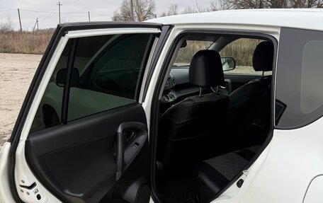 Toyota RAV4, 2011 год, 1 580 000 рублей, 10 фотография