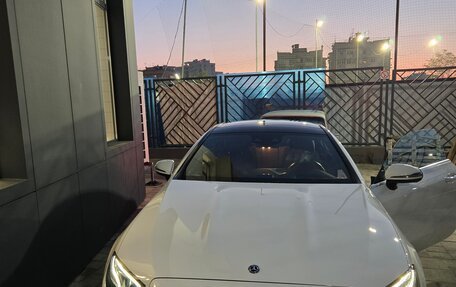 Mercedes-Benz E-Класс, 2020 год, 3 950 000 рублей, 2 фотография