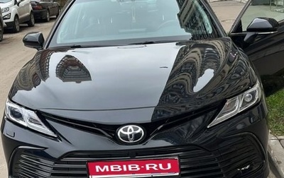 Toyota Camry, 2022 год, 3 700 000 рублей, 1 фотография