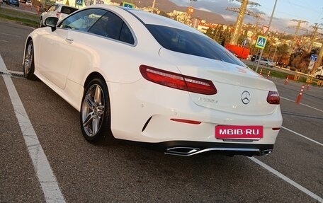 Mercedes-Benz E-Класс, 2020 год, 3 950 000 рублей, 6 фотография