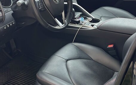 Toyota Camry, 2022 год, 3 700 000 рублей, 4 фотография