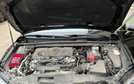 Toyota Camry, 2022 год, 3 700 000 рублей, 6 фотография