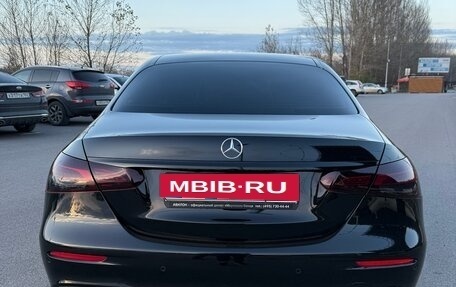 Mercedes-Benz E-Класс, 2020 год, 4 800 000 рублей, 6 фотография