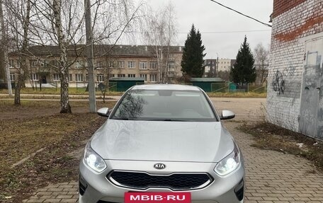 KIA cee'd III, 2020 год, 2 180 000 рублей, 2 фотография