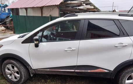 Renault Kaptur I рестайлинг, 2020 год, 1 300 000 рублей, 2 фотография