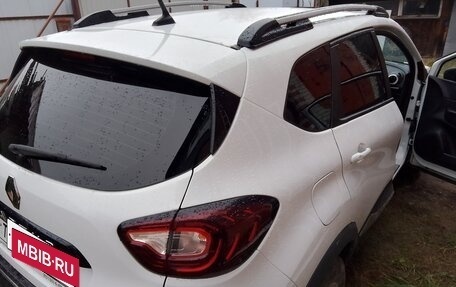 Renault Kaptur I рестайлинг, 2020 год, 1 300 000 рублей, 7 фотография