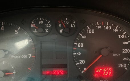 Audi A4, 1995 год, 270 000 рублей, 5 фотография