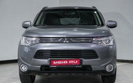 Mitsubishi Outlander III рестайлинг 3, 2012 год, 1 530 000 рублей, 3 фотография