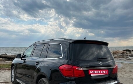 Mercedes-Benz GL-Класс, 2013 год, 3 350 000 рублей, 2 фотография