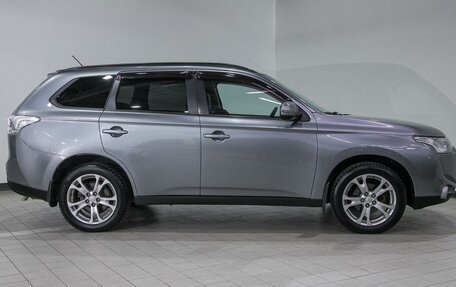 Mitsubishi Outlander III рестайлинг 3, 2012 год, 1 530 000 рублей, 5 фотография