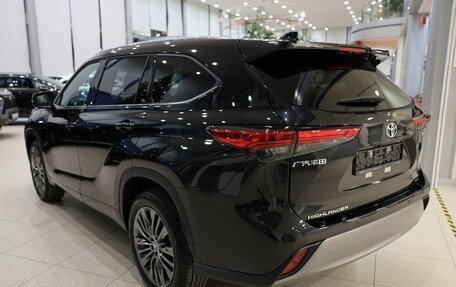 Toyota Highlander, 2025 год, 6 000 000 рублей, 7 фотография