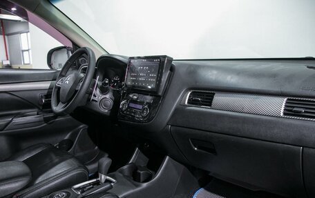 Mitsubishi Outlander III рестайлинг 3, 2012 год, 1 530 000 рублей, 23 фотография
