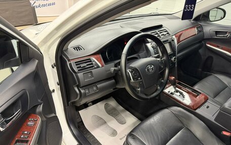 Toyota Camry, 2013 год, 1 919 000 рублей, 10 фотография