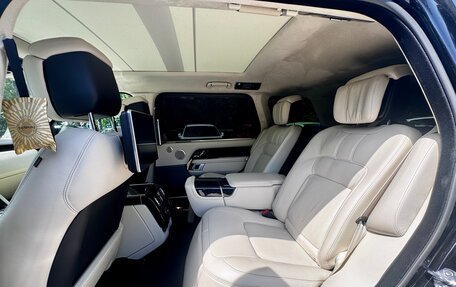 Land Rover Range Rover IV рестайлинг, 2020 год, 8 400 000 рублей, 9 фотография