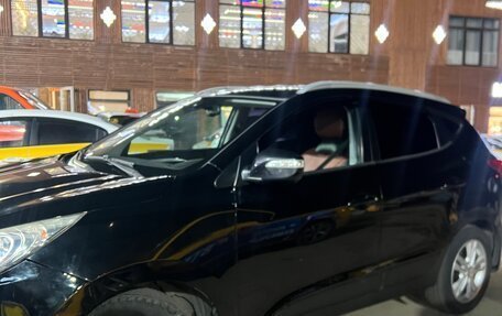 Hyundai ix35 I рестайлинг, 2013 год, 1 100 000 рублей, 2 фотография