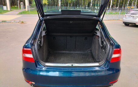 Skoda Superb III рестайлинг, 2013 год, 920 000 рублей, 8 фотография